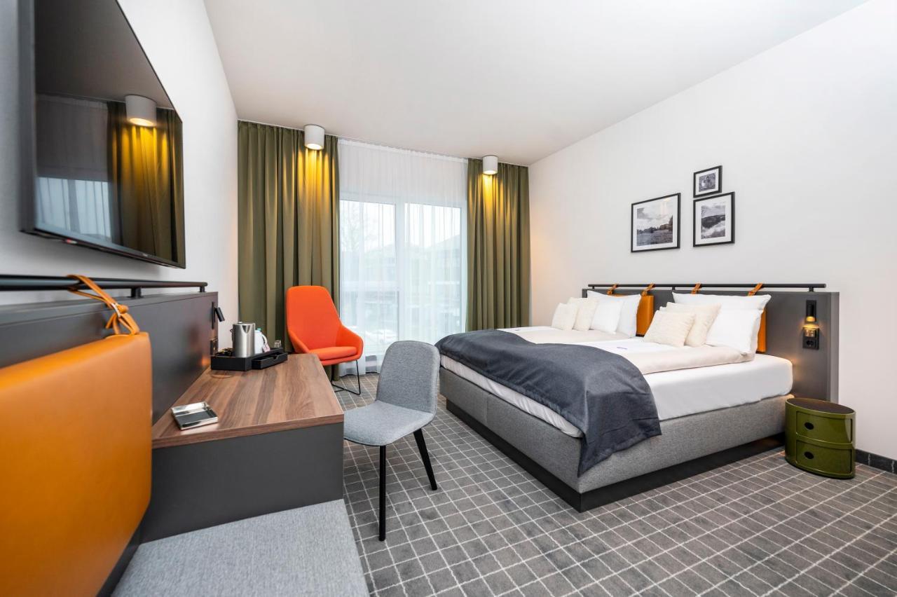 Via Plaza Meppen By Hackmann Hotel Exterior photo